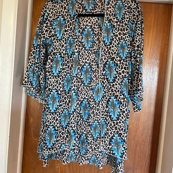 Lucky & Blessed Tops - Lucky & Blessed Blue and Black Geometric Tunic
